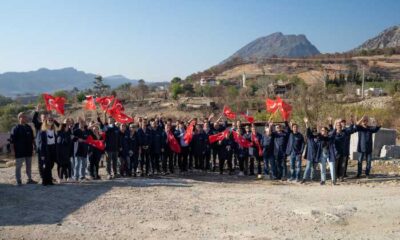 Sabancı Gönüllüleri “Cumhuriyet Seferberliği” kapsamında Manavgat’ın Güzelyalı köyünü yaşama geri kazandırmaya destek sağladı